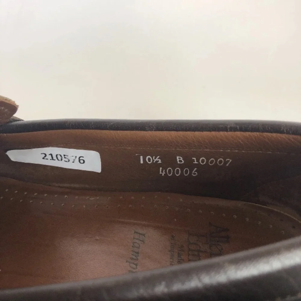 Allen Edmonds 10.5 B Hampton penny Loafer Lug slip on Shoe Narrow brown